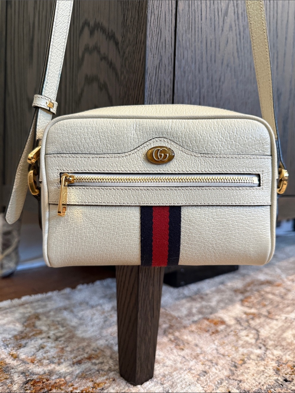 Gucci Cream Pebbled Leather Crossbody with Red and Navy Web